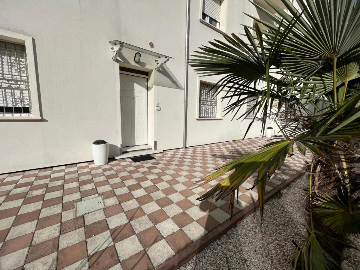 Villa Liliana Cervia Esterno foto